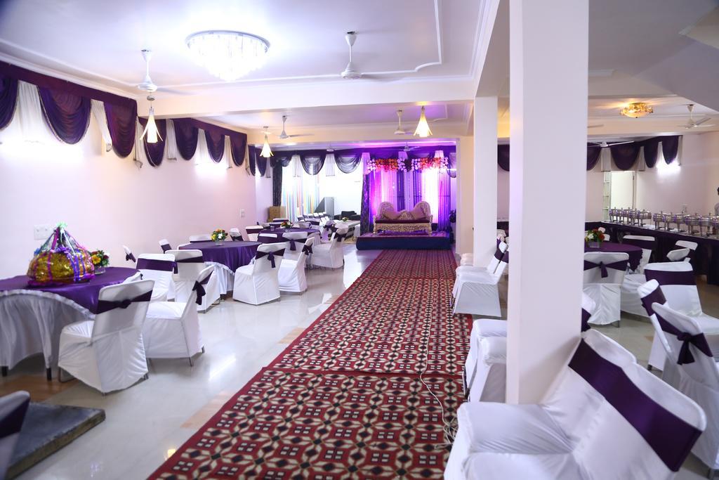 Fabhotel Kashish Residency Sector 26 Noida Exterior photo